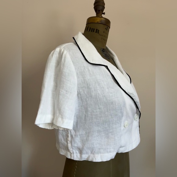 Cropped Linen Summer Blazer Top - Picture 2 of 9